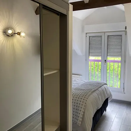 Hsh France 3 Proche De Oda ve Kahvaltı